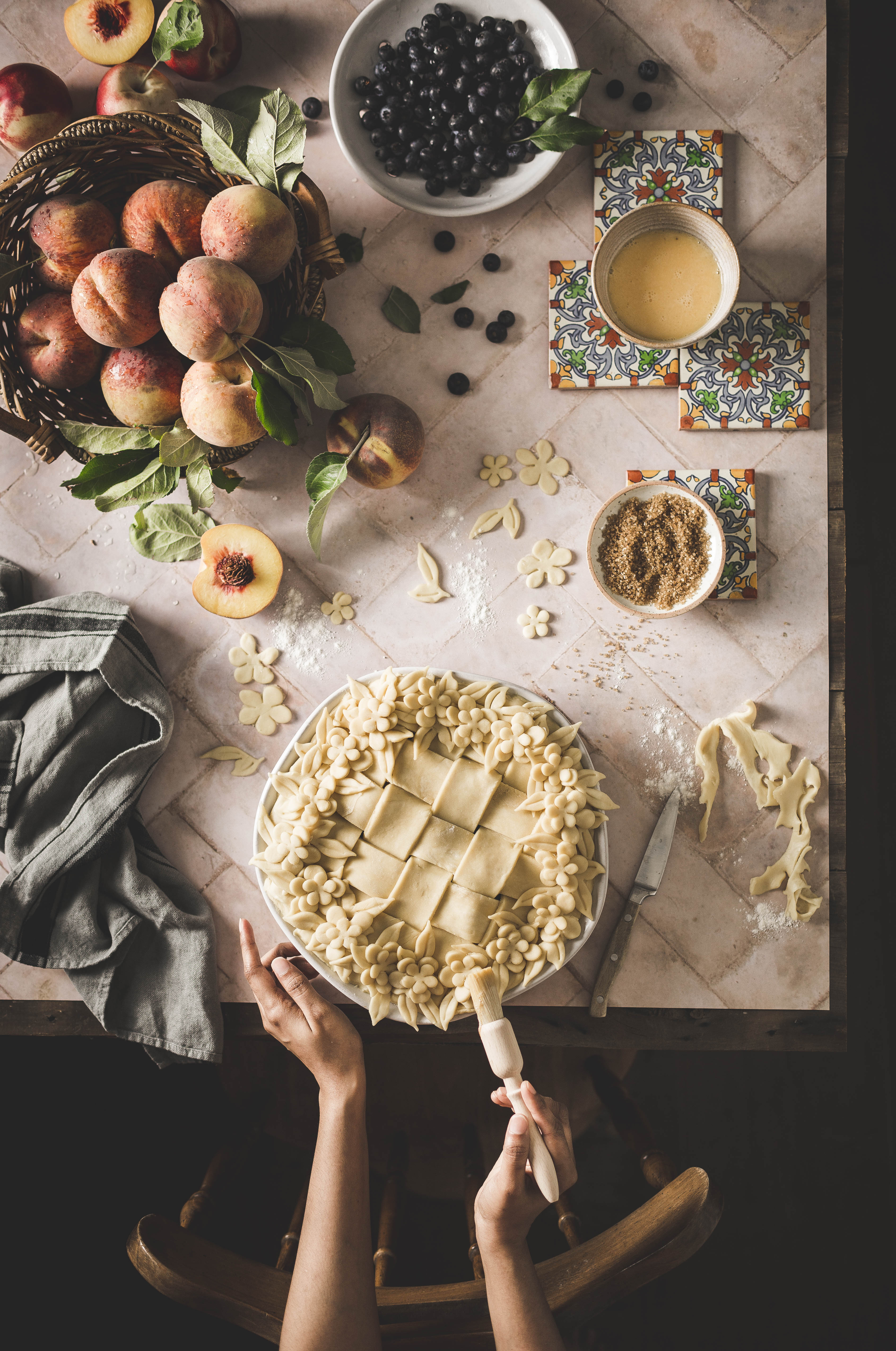 PEACH AND BLUEBERRY PIE